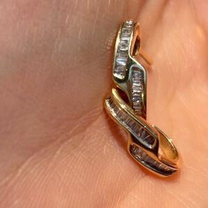 Vintage 14k solid yellow gold & natural diamond earrings